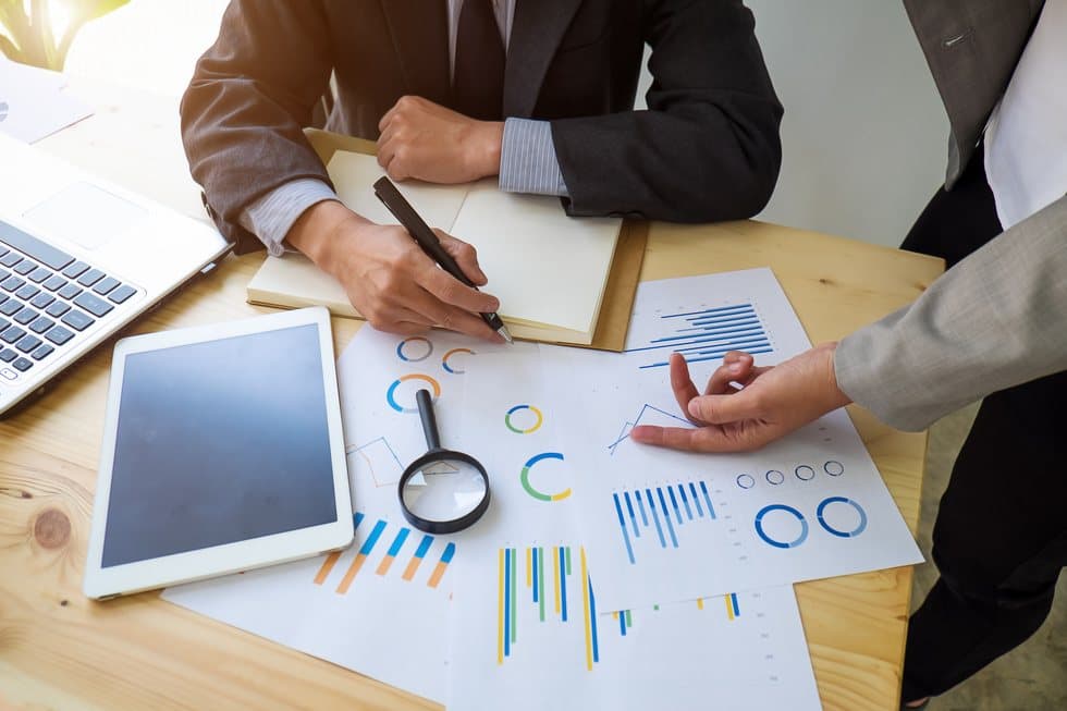 Revue des indicateurs de service avec un client